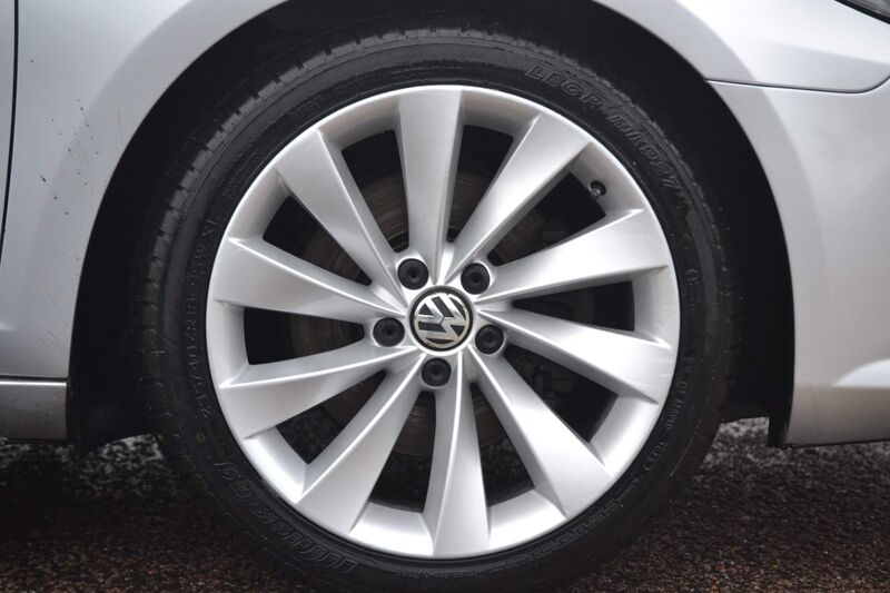 VOLKSWAGEN CC