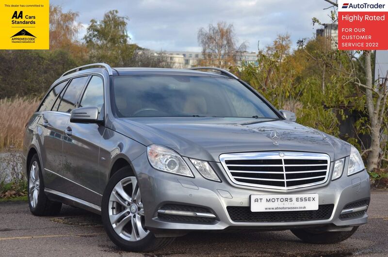 View MERCEDES-BENZ E CLASS 2.1 E220 CDI BlueEfficiency Executive SE G-Tronic+ Euro 5 (s/s) 5dr