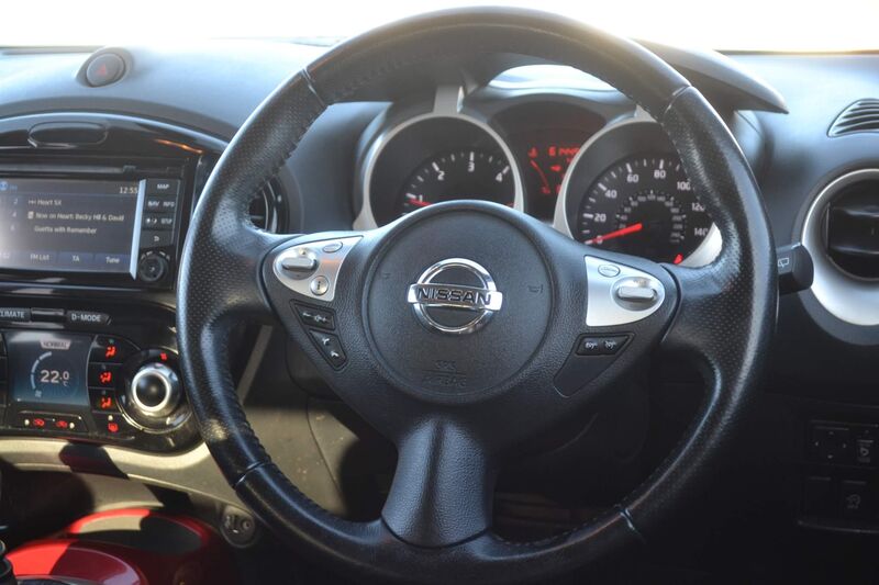 NISSAN JUKE