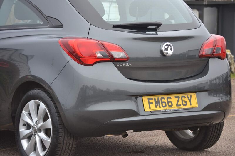 VAUXHALL CORSA