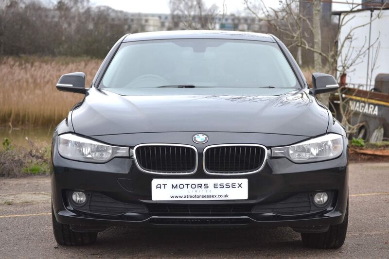 View BMW 3 SERIES 2.0 320d SE Euro 5 (s/s) 4dr