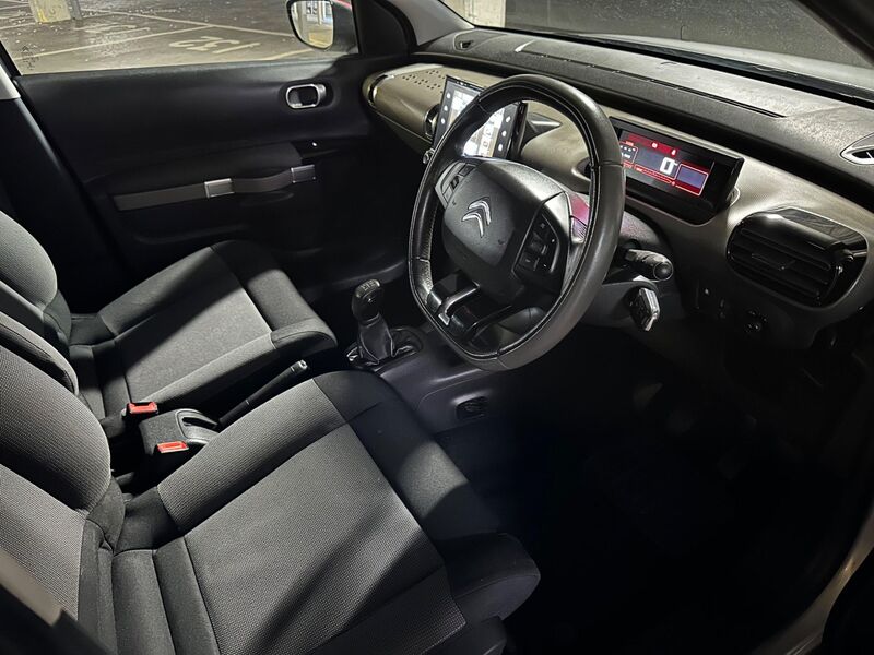 View CITROEN C4 CACTUS 1.2 PureTech Feel Euro 6 5dr (Euro 6)