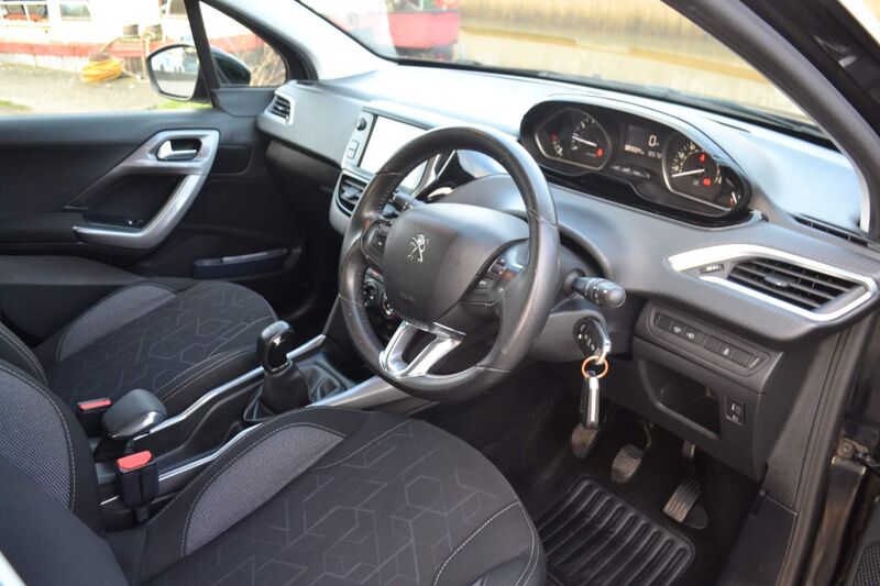 View PEUGEOT 2008 1.2 PureTech Active Euro 6 5dr