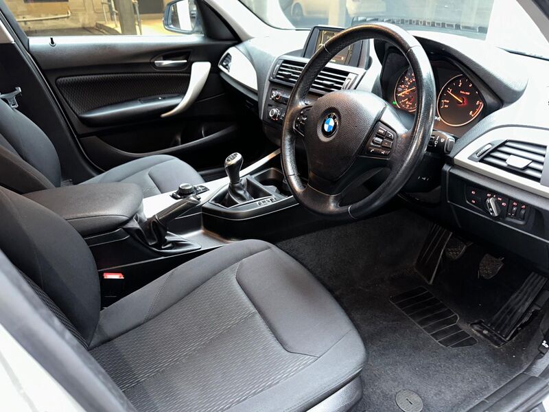 View BMW 1 SERIES 1.6 116d ED EfficientDynamics Euro 5 (s/s) 5dr