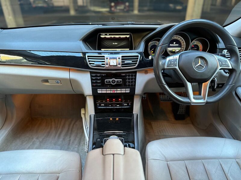 MERCEDES-BENZ E CLASS