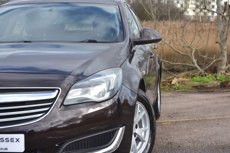 VAUXHALL INSIGNIA