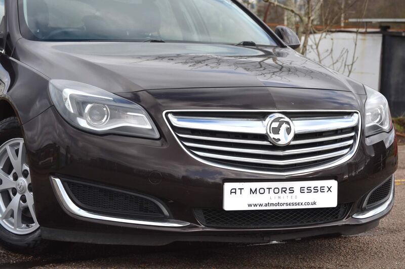 VAUXHALL INSIGNIA
