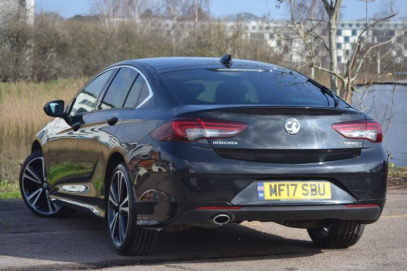 VAUXHALL INSIGNIA