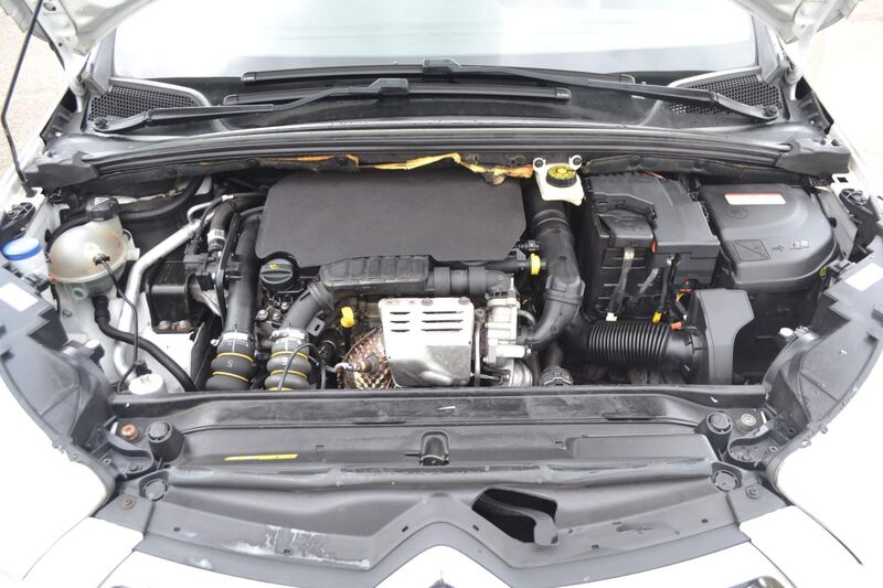 DS AUTOMOBILES DS 4