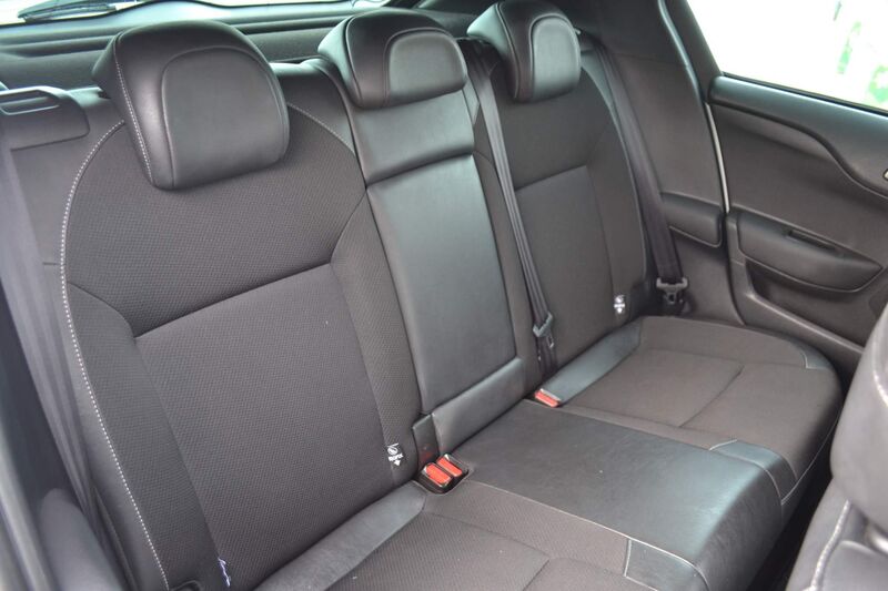 DS AUTOMOBILES DS 4
