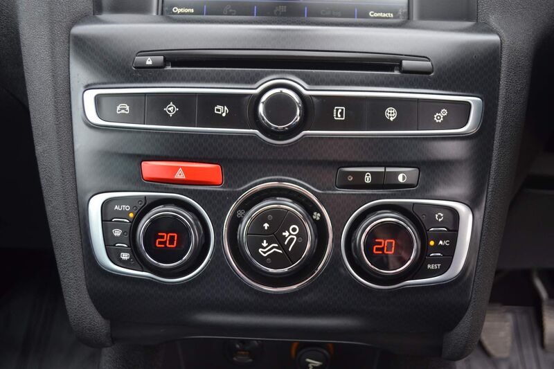 DS AUTOMOBILES DS 4