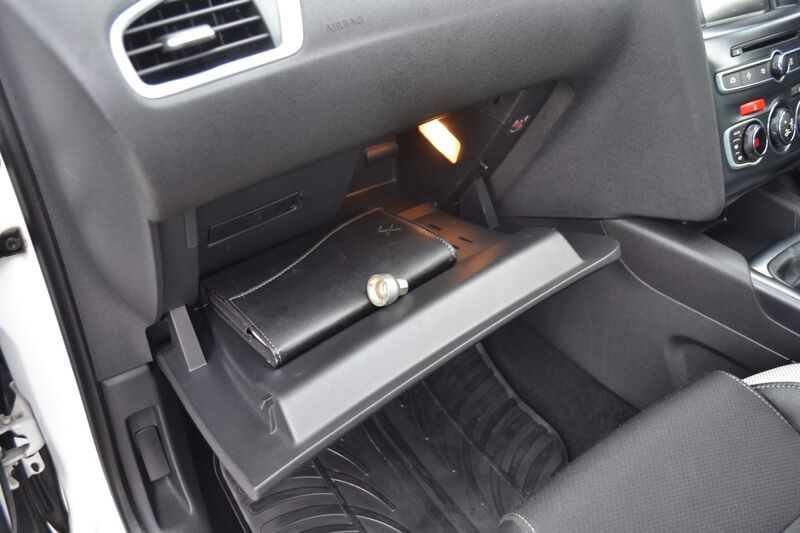 DS AUTOMOBILES DS 4