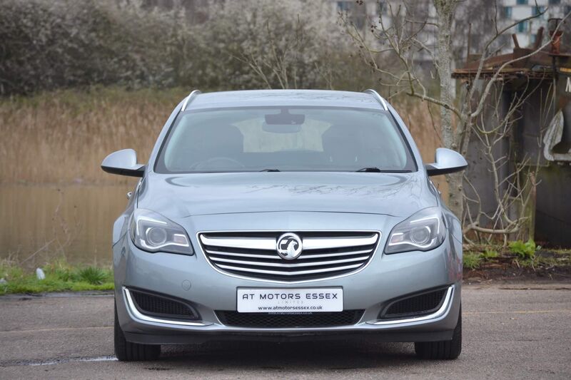 VAUXHALL INSIGNIA