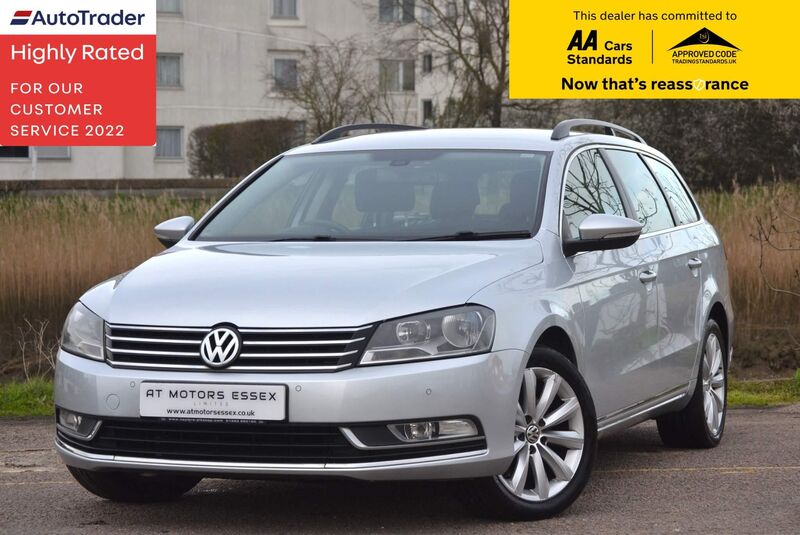 View VOLKSWAGEN PASSAT 1.6 TDI BlueMotion Tech Highline Euro 5 (s/s) 5dr