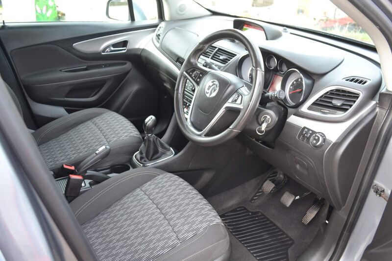 VAUXHALL MOKKA