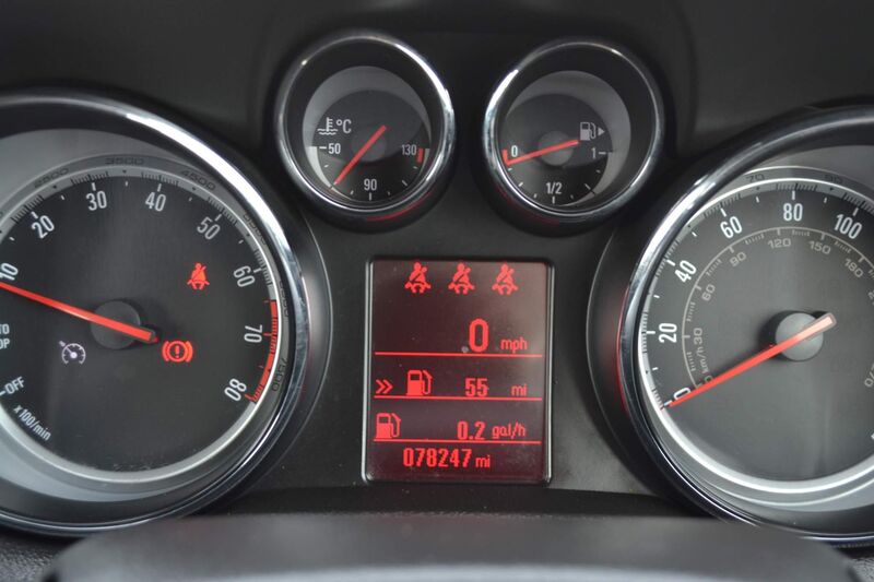 VAUXHALL MOKKA