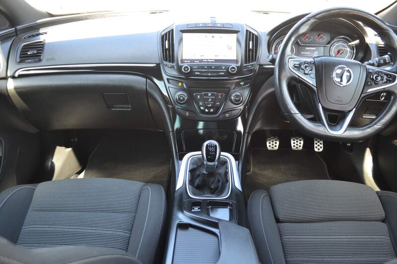 View VAUXHALL INSIGNIA 1.6 CDTi SRi VX Line Nav Euro 6 (s/s) 5dr