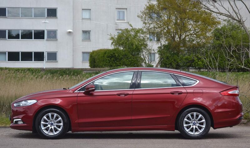 FORD MONDEO