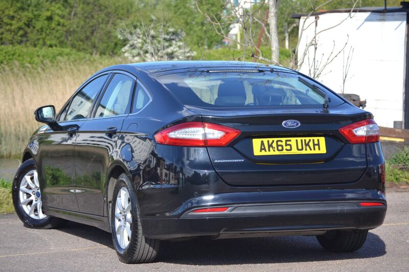 FORD MONDEO