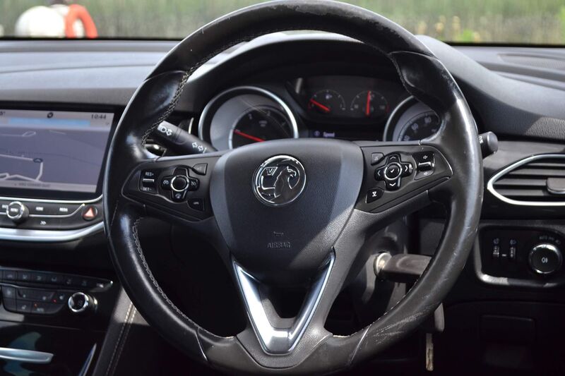 VAUXHALL ASTRA
