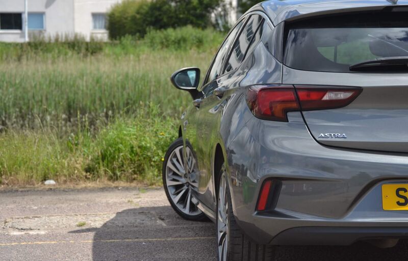 VAUXHALL ASTRA