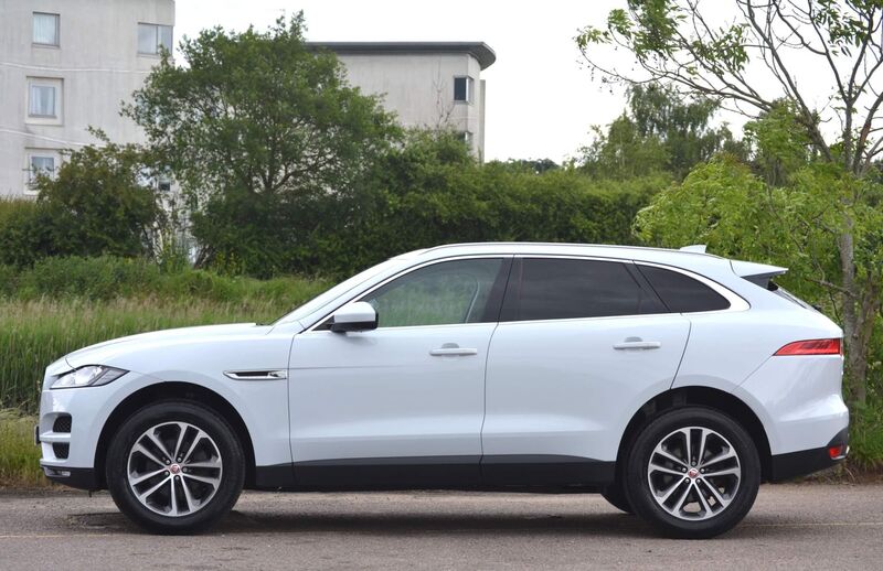 View JAGUAR F-PACE 2.0 D180 Portfolio Auto AWD Euro 6 (s/s) 5dr