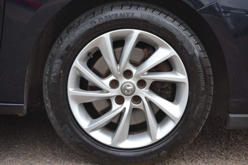 VAUXHALL ASTRA