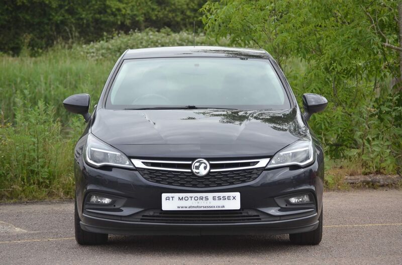 View VAUXHALL ASTRA 1.6 CDTi BlueInjection Tech Line Nav Euro 6 (s/s) 5dr