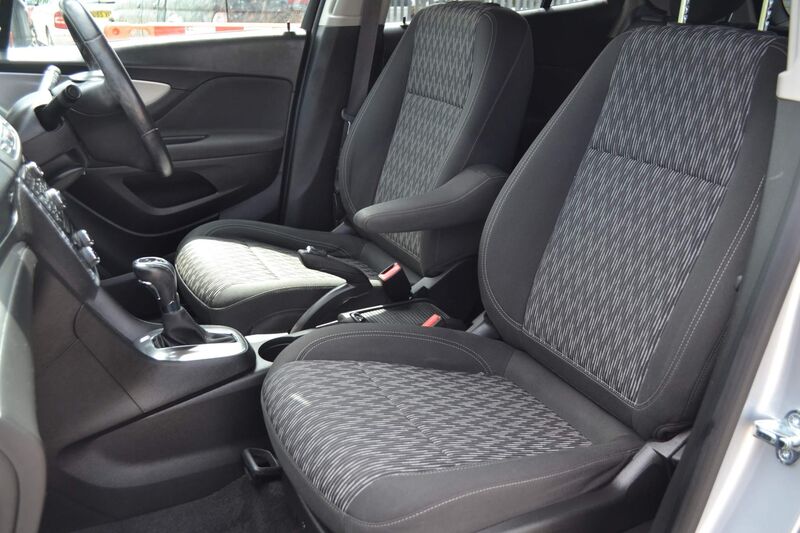 VAUXHALL MOKKA