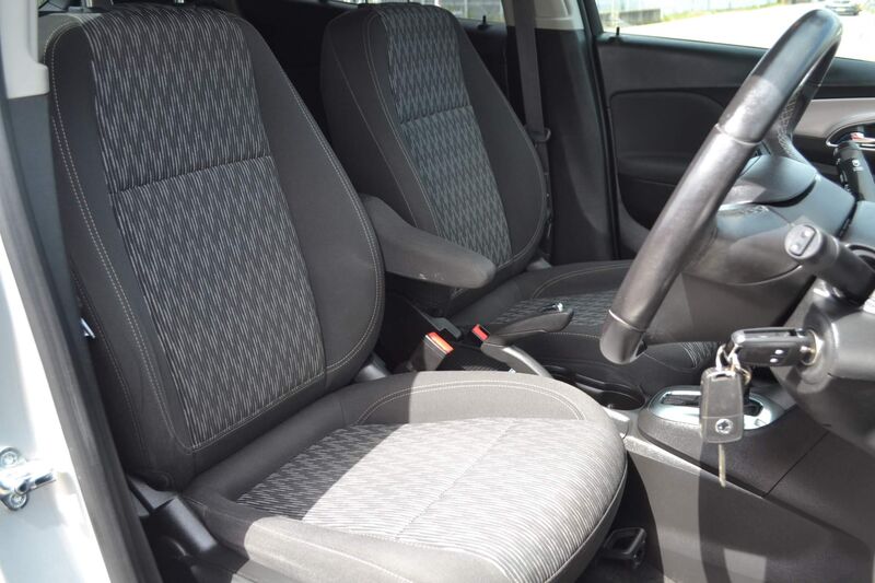 VAUXHALL MOKKA