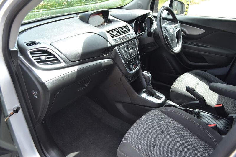 VAUXHALL MOKKA