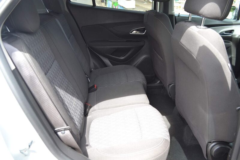 VAUXHALL MOKKA