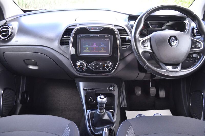 View RENAULT CAPTUR 1.5 dCi ENERGY Dynamique Nav Euro 6 (s/s) 5dr