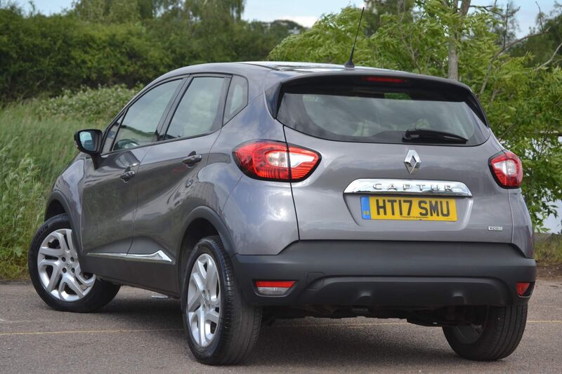 RENAULT CAPTUR
