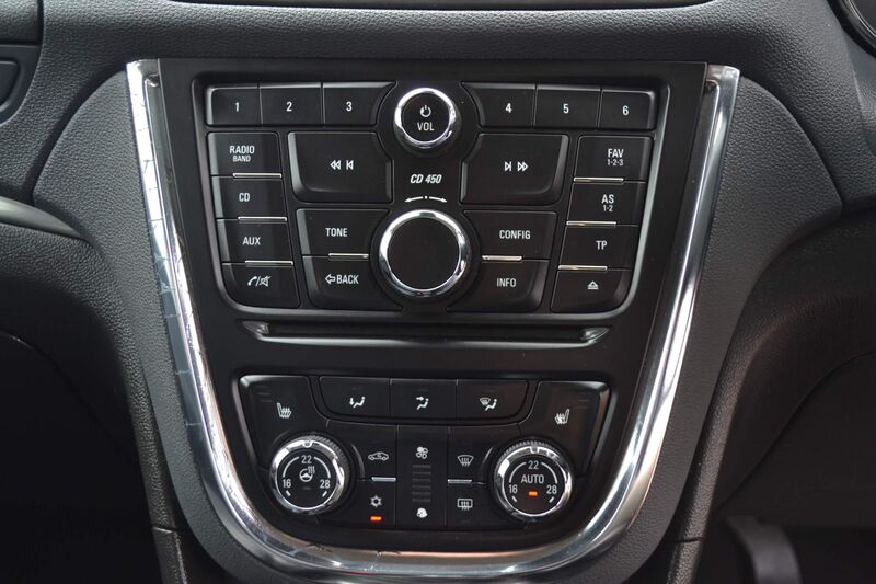 VAUXHALL MOKKA