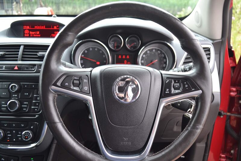 VAUXHALL MOKKA