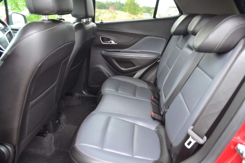 VAUXHALL MOKKA