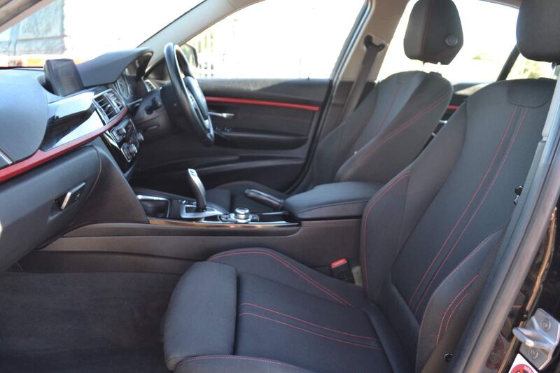 BMW 3 SERIES