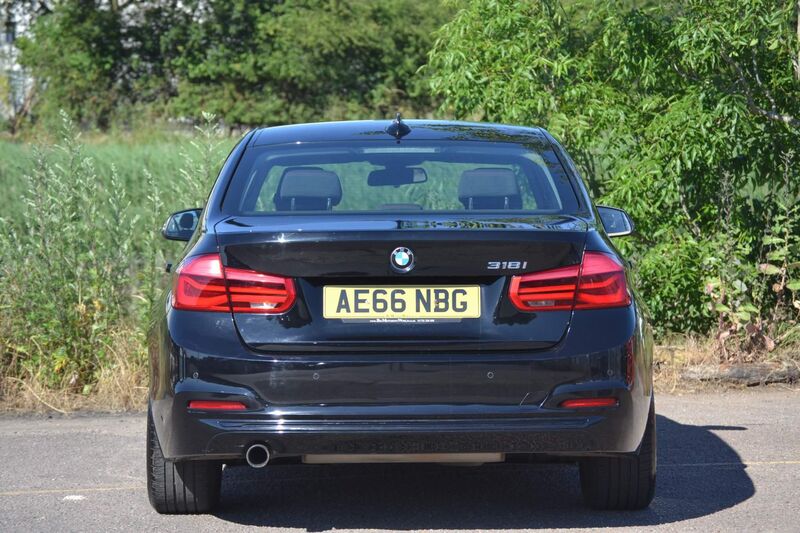 BMW 3 SERIES