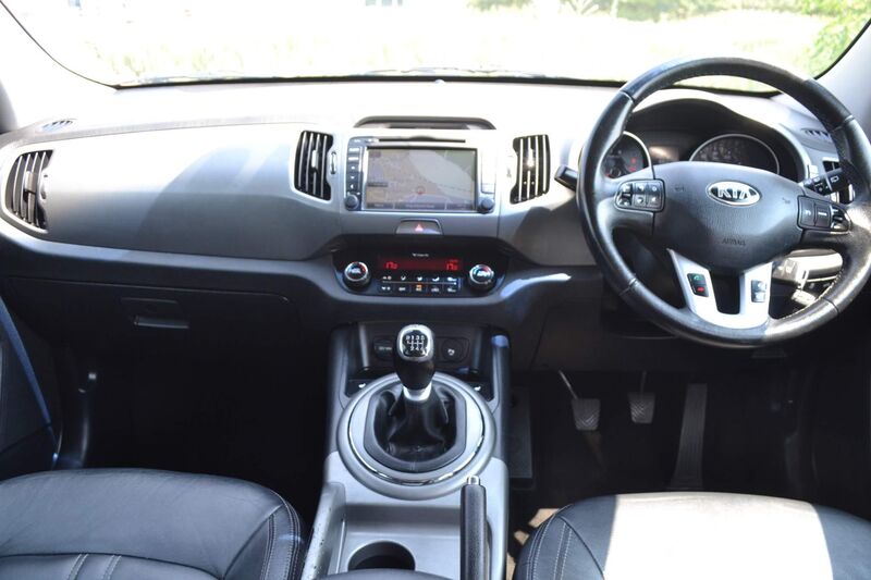 View KIA SPORTAGE 2.0 CRDi KX-3 AWD Euro 5 5dr