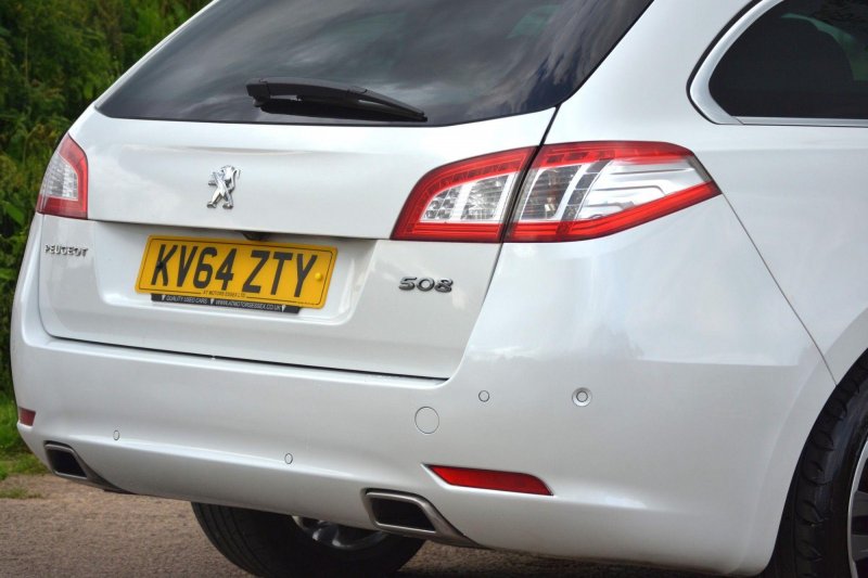 PEUGEOT 508