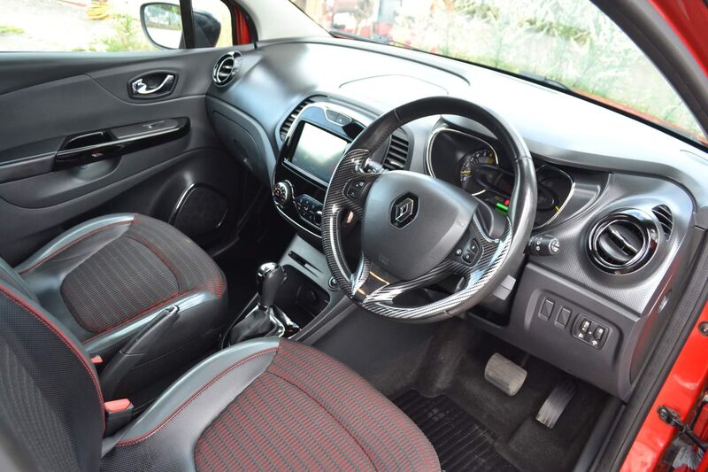 RENAULT CAPTUR