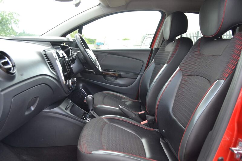 RENAULT CAPTUR