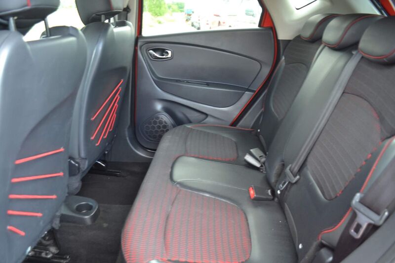 RENAULT CAPTUR