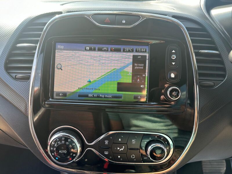 RENAULT CAPTUR