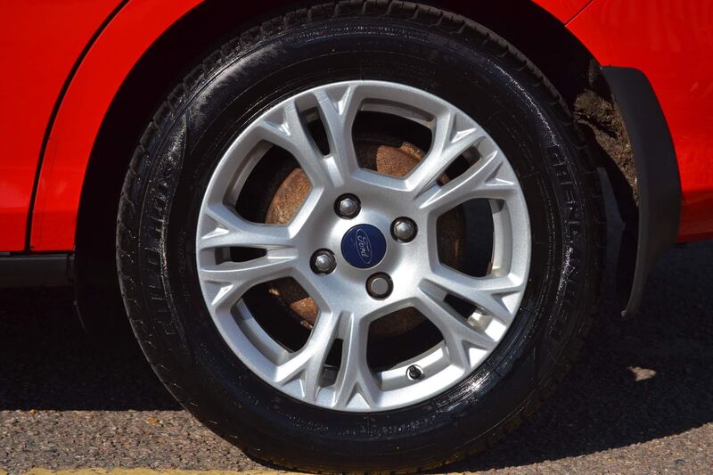 FORD B-MAX