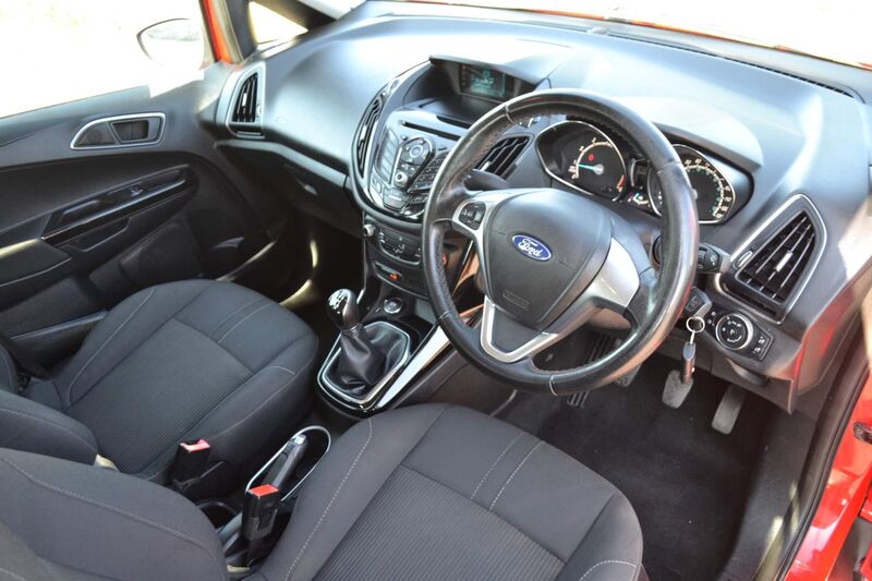 FORD B-MAX