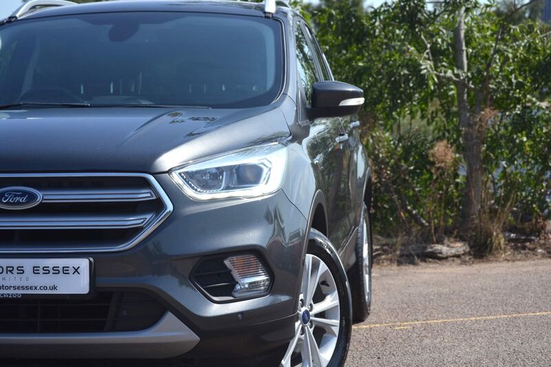FORD KUGA