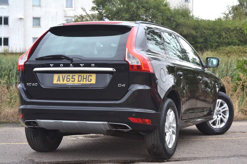 View VOLVO XC60 2.0 D4 SE Nav Euro 6 (s/s) 5dr