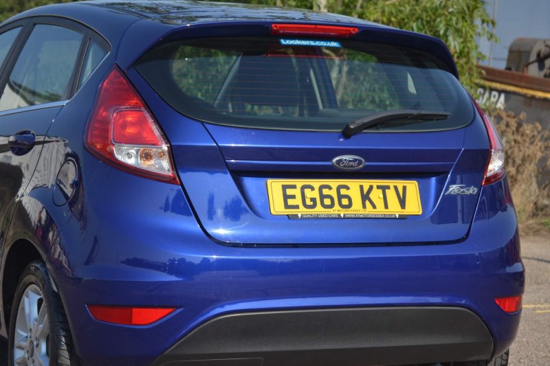 FORD FIESTA